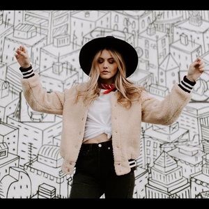 NWT Honey Punch Shearling Bomber Jacket